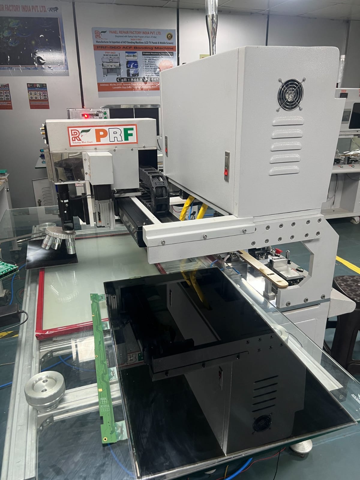 LED TV Bonding Machine